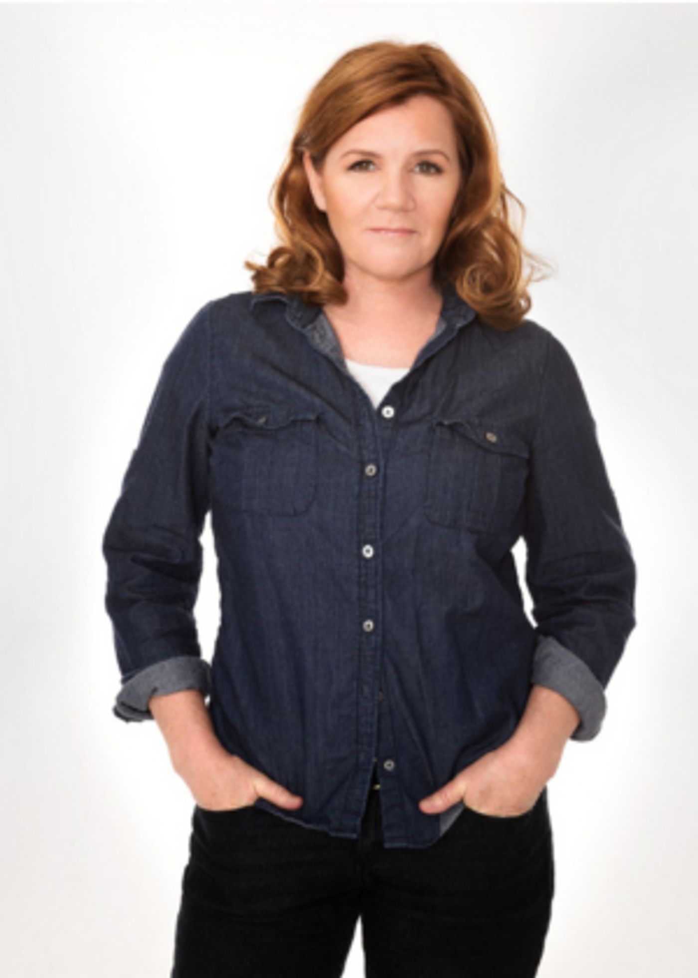 Mare Winningham Makes Café Carlyle Debut Mare Winningham Makes Café Carlyle Debut Image