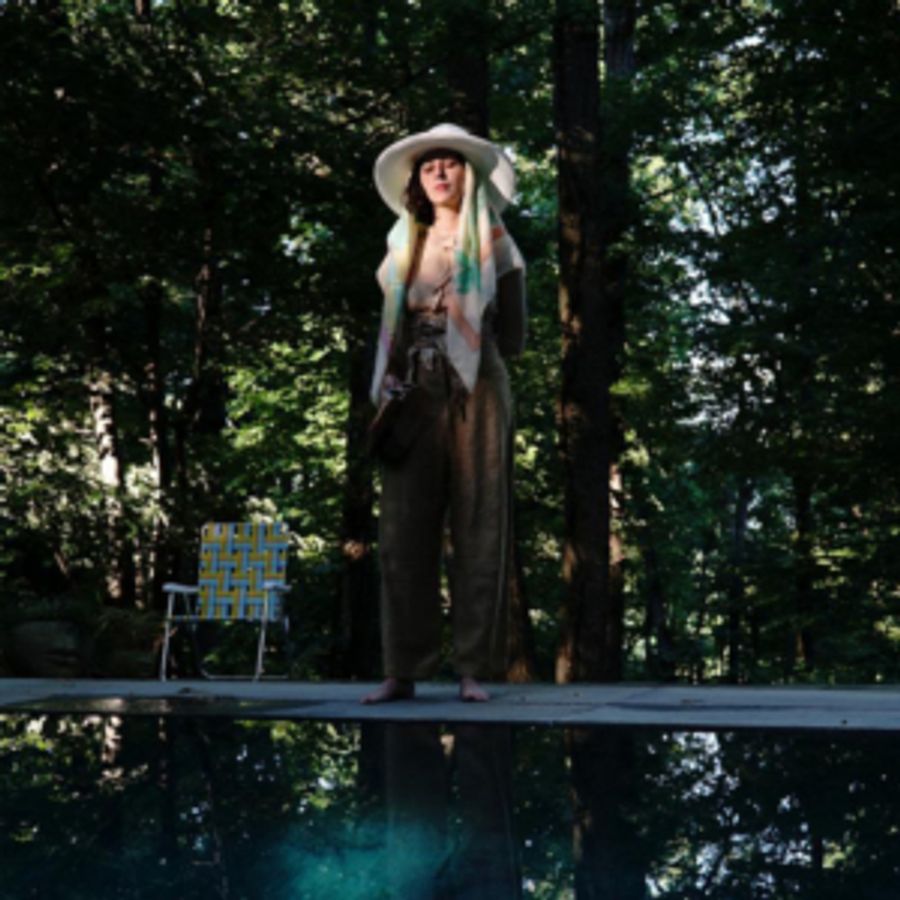 Maria Usbeck Shares Latest Track Image
