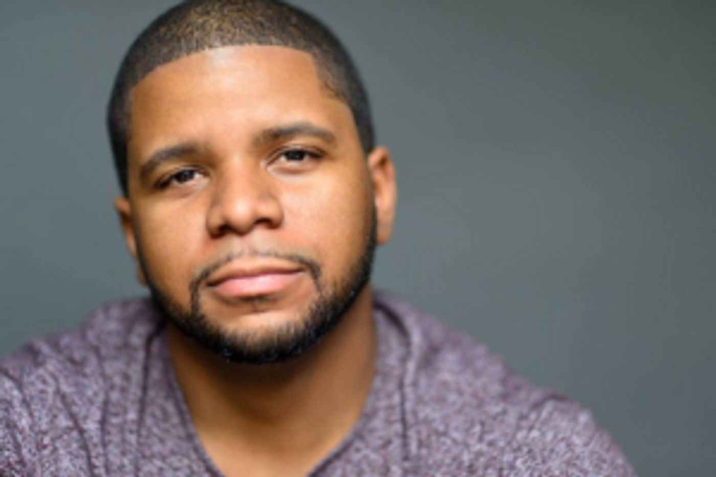 Review: Singer Robert Collins Performs a Knockout Debut Cabaret  Image