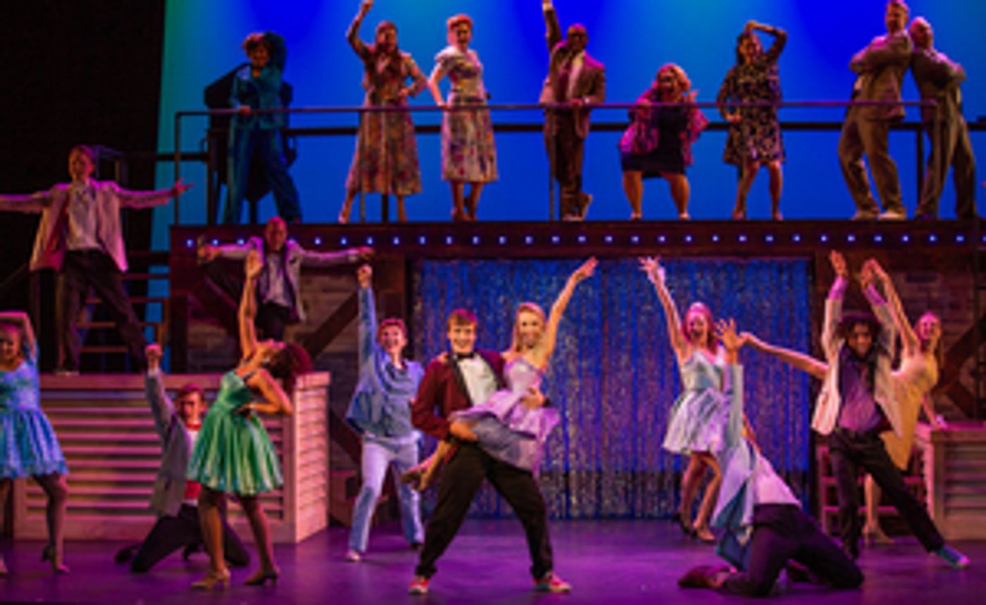 Review: FOOTLOOSE at Artistry  Image