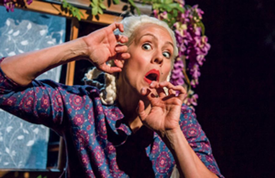 EDINBURGH 2019: Review: BRYONY KIMMINGS: I'M A PHOENIX, BITCH, Pleasance Courtyard Image