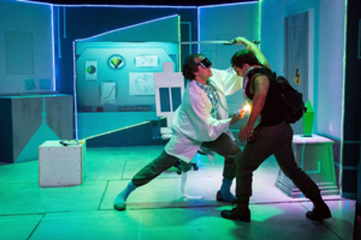 Review: LEVEL 4 at TheatreLAB Premieres a Video Game with Heart  Image