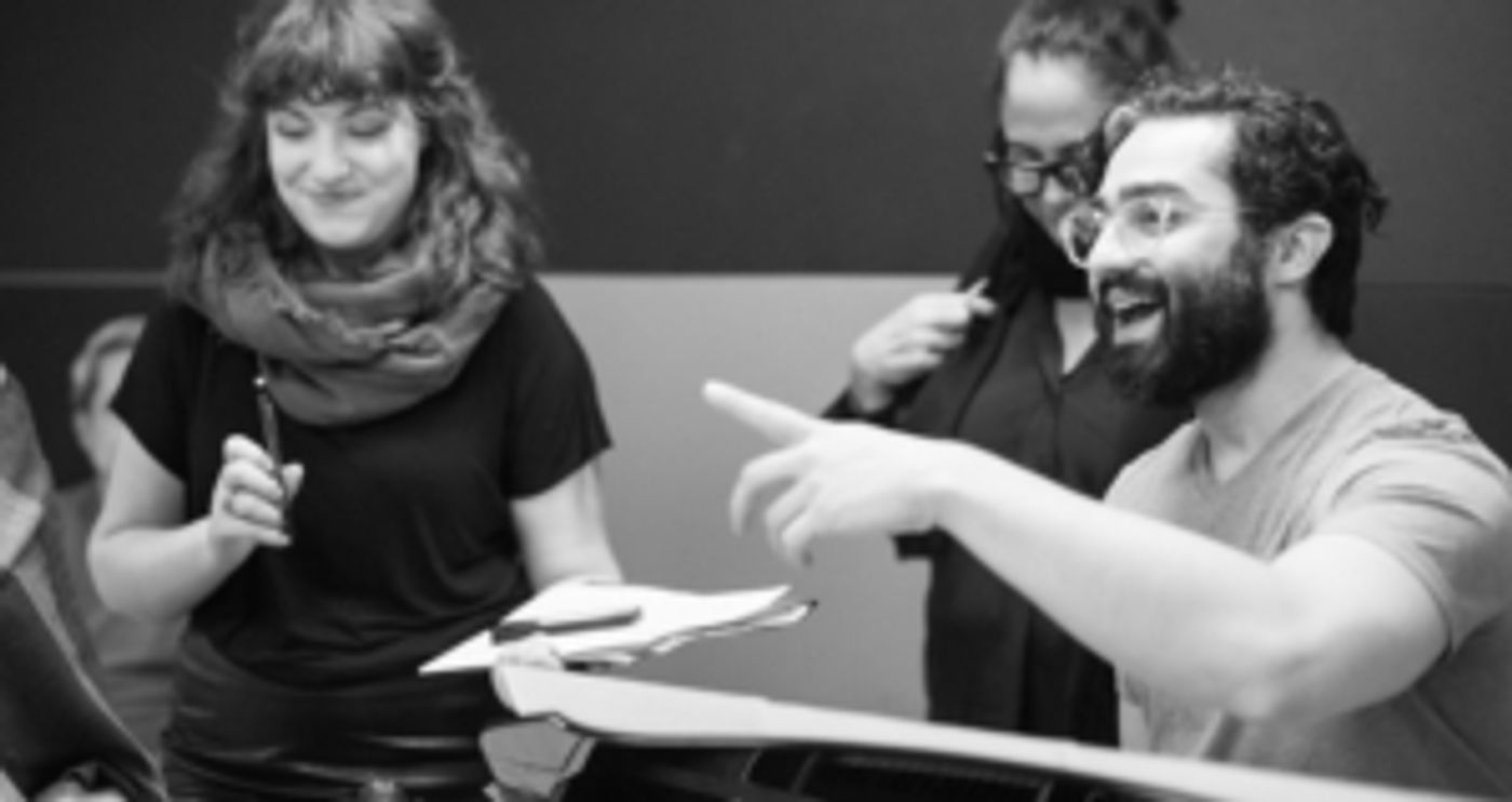 Interview: Lennie Watts' SINGNASIUM Molds Cabaret Singers  Image