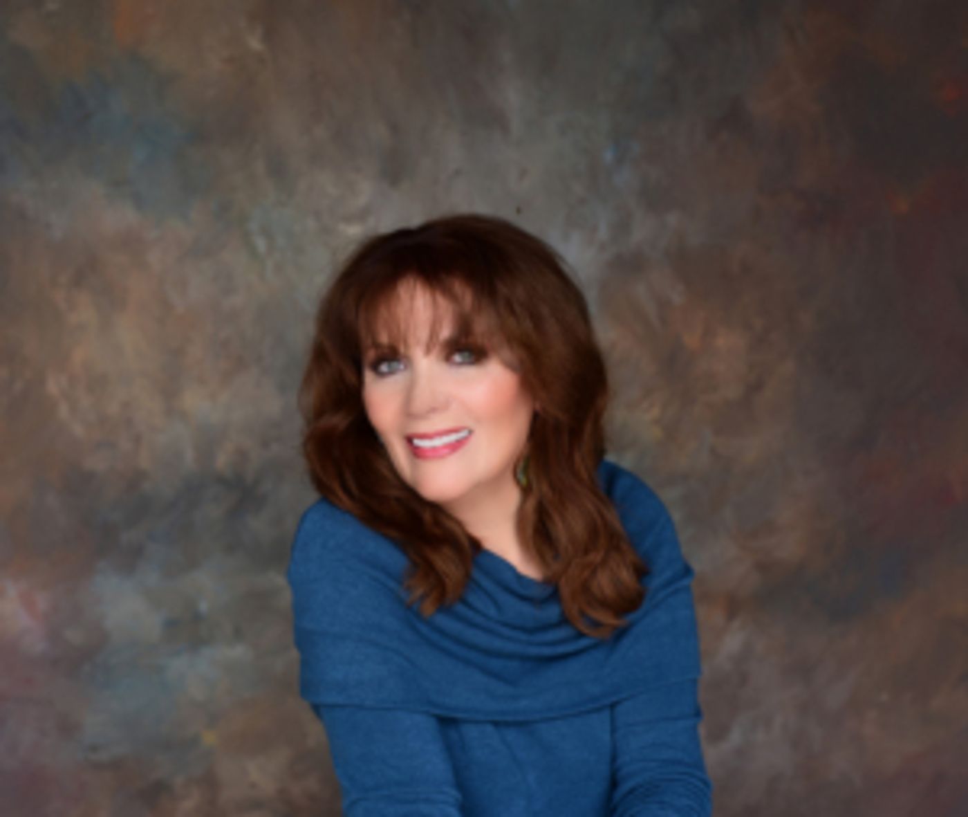 Maureen McGovern to Headline Sharon Playhouse Gala Maureen McGovern to Headline Sharon Playhouse Gala Image