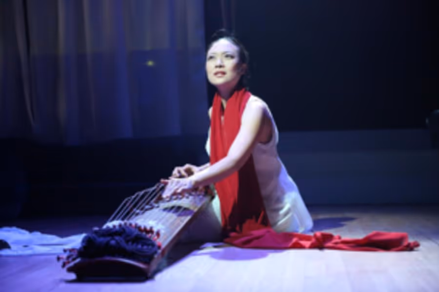 Jen Shyu Will Give World Premiere Of Her Solo Dramatic Work ZERO GRASSES At National Sawdust Image