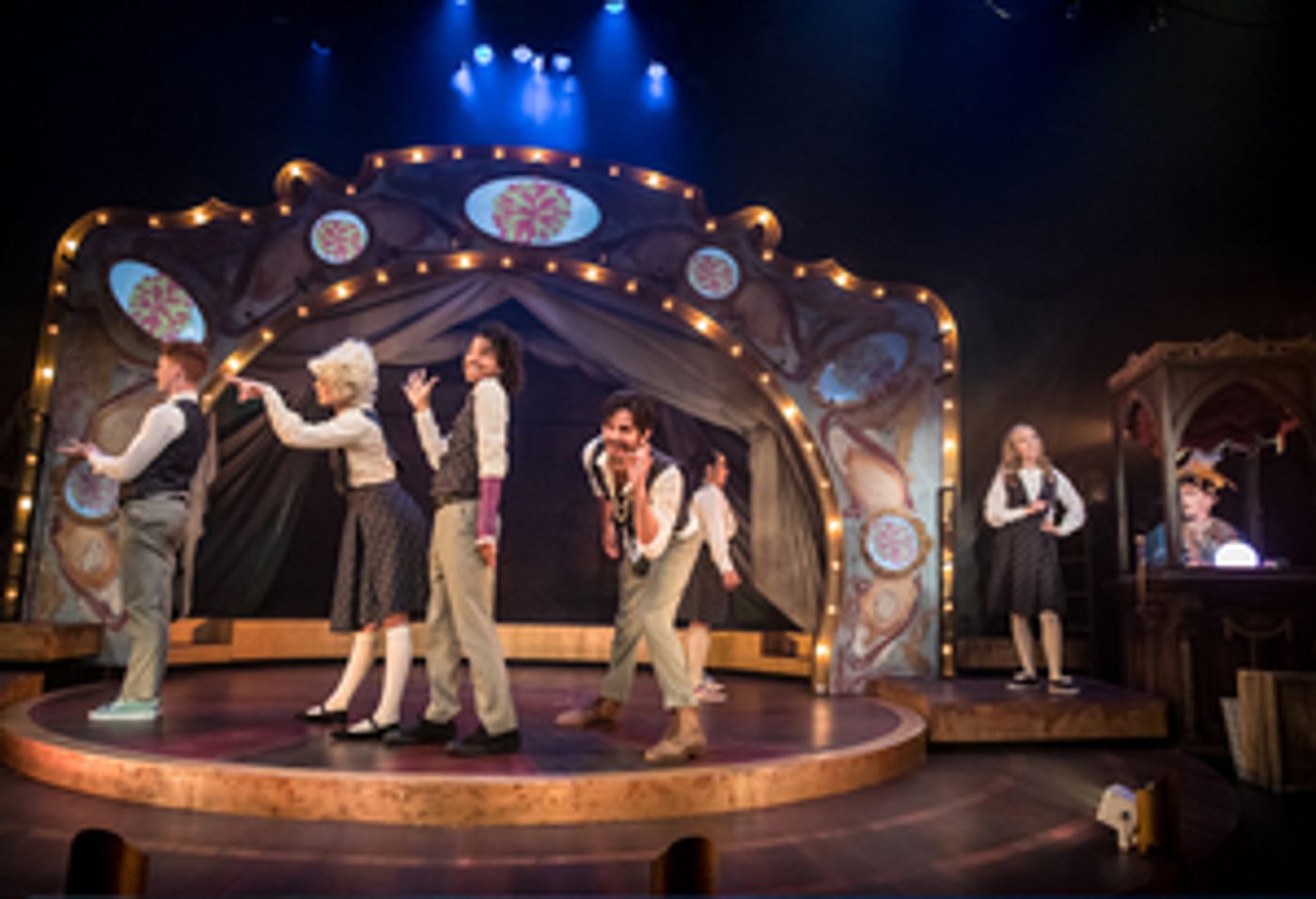 Review: RIDE THE CYCLONE at Jungle  Image