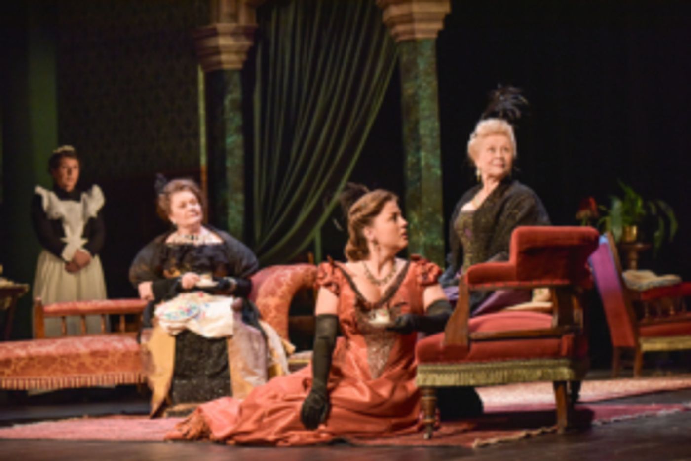 Review: A WOMAN OF NO IMPORTANCE, Richmond Theatre  Image