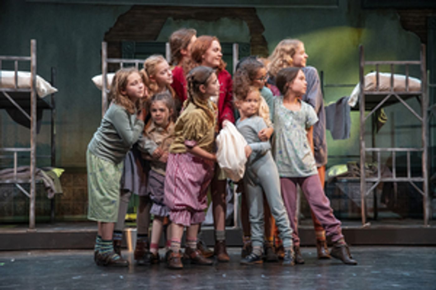 Review: ANNIE at Omaha Community Playhouse: You're Going to Like It Here  Image