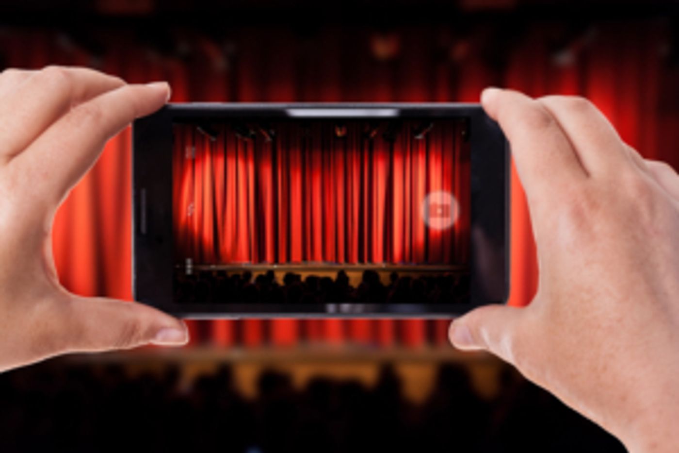Broadway Playwrights Sound Off On Cell Phone Use At The Theatre  Image