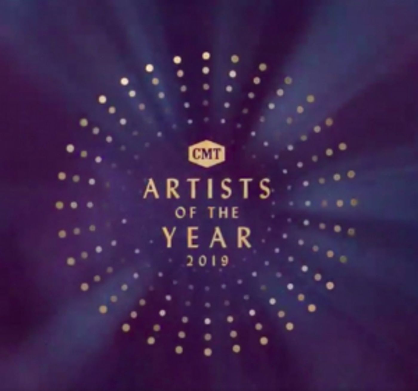 Carrie Underwood, Luke Combs Among the 2019 CMT ARTISTS OF THE YEAR  Image