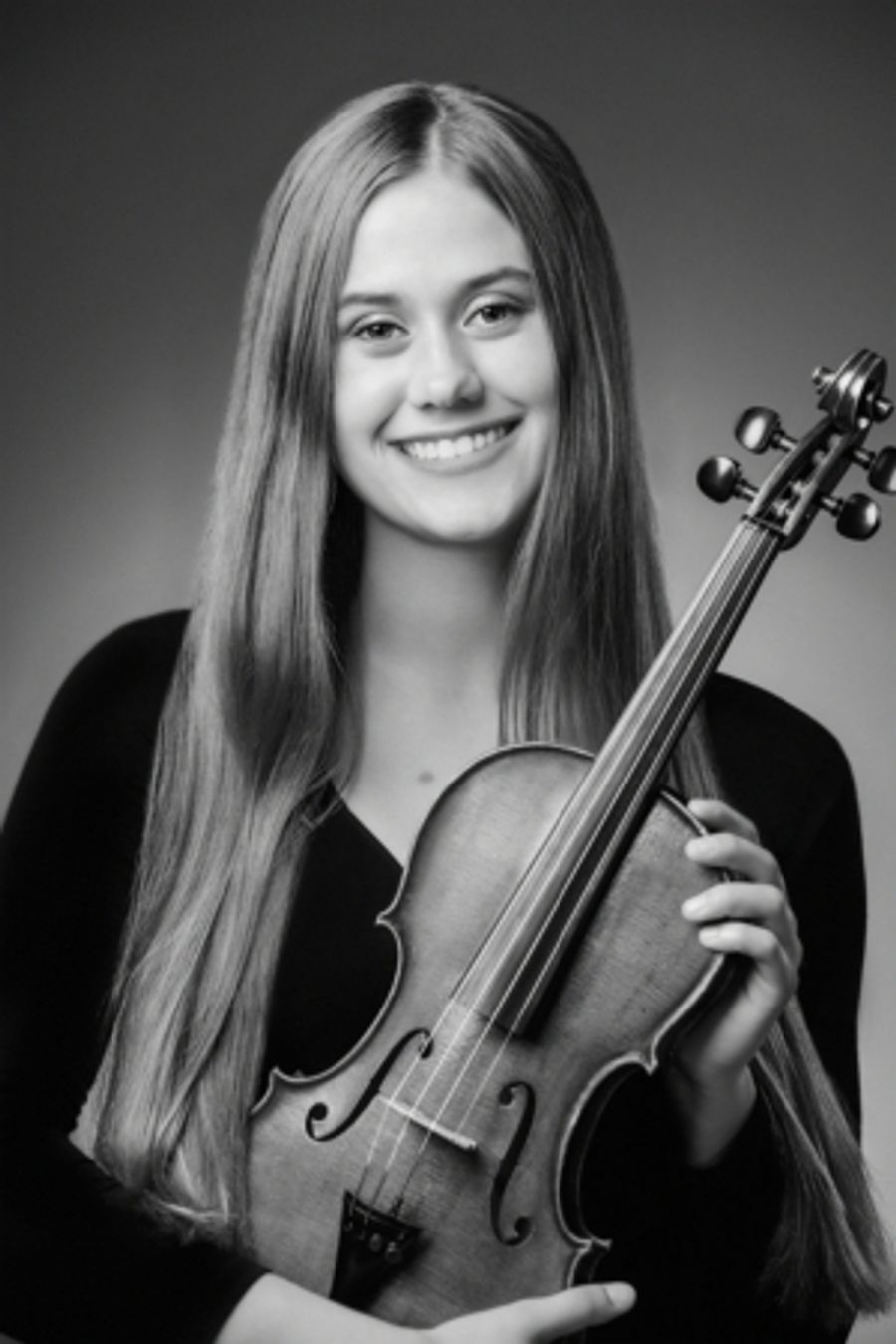 SD Symphony Opens Season with Gershwin and Special Performance from 16-year-Old Violinist Image
