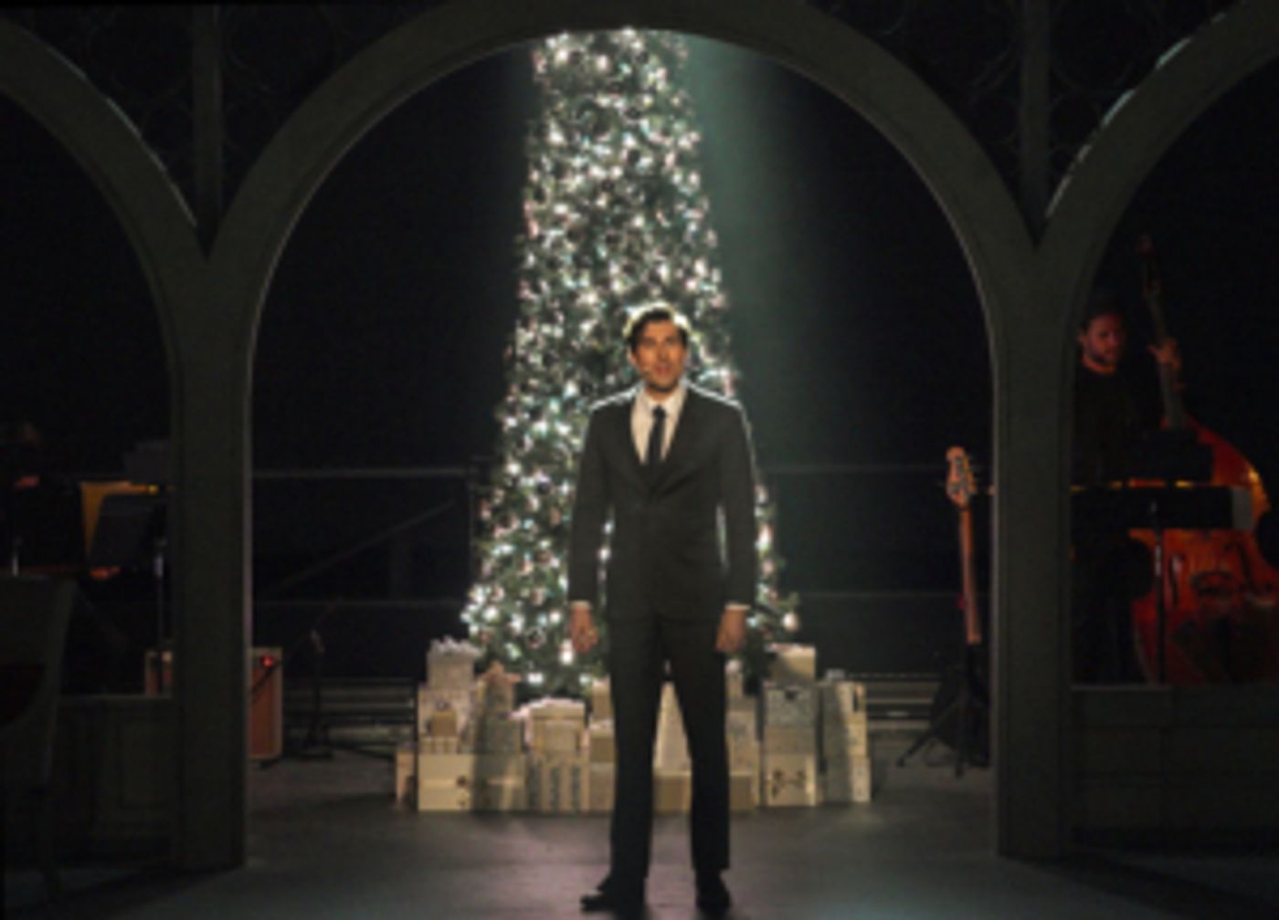 LOVE ACTUALLY LIVE Returns This Holiday Season LOVE ACTUALLY LIVE Returns This Holiday Season Image