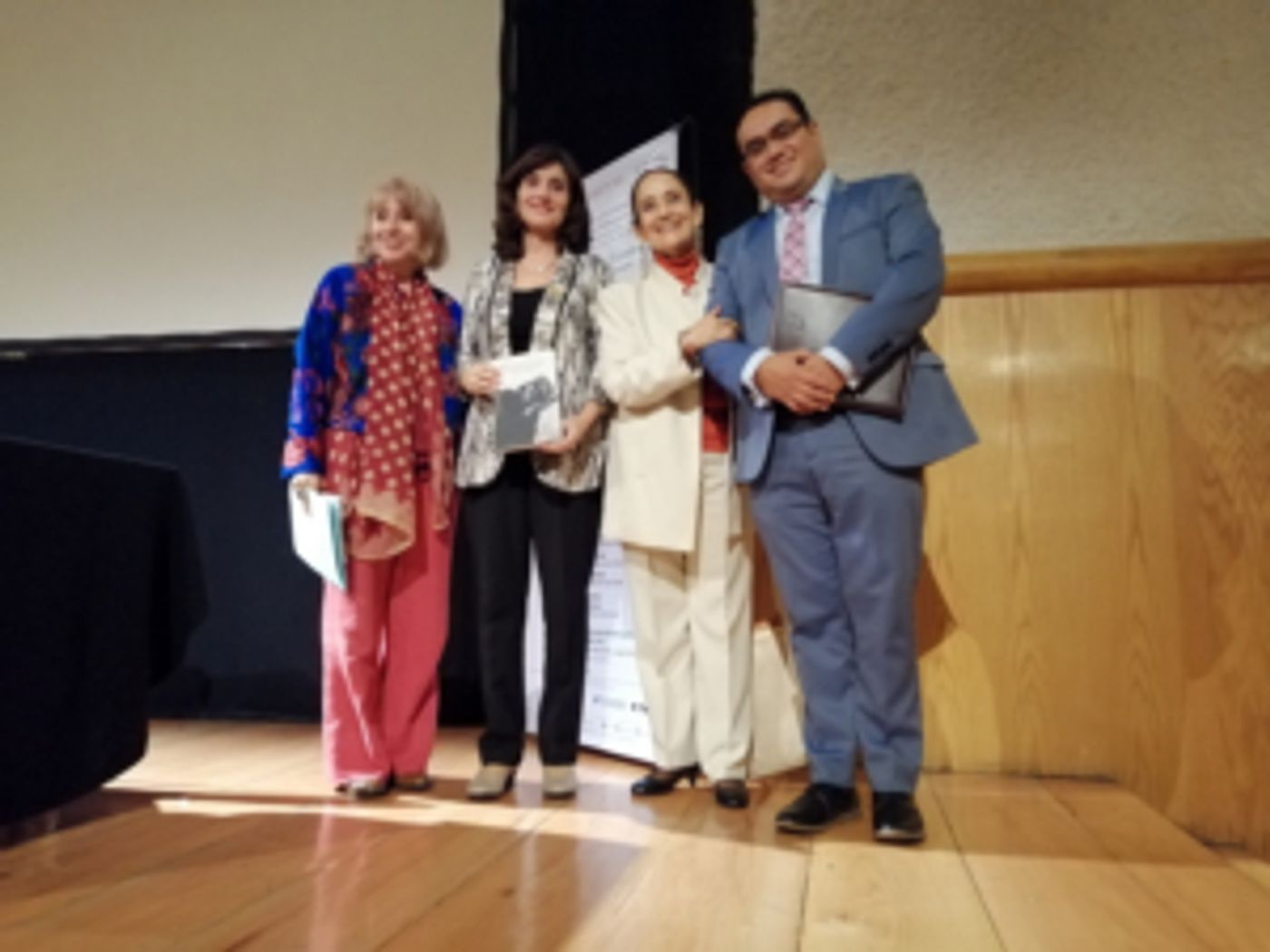 Wilson Pico,un visionario de la danza latinoamericana Wilson Pico,un visionario de la danza latinoamericana Image