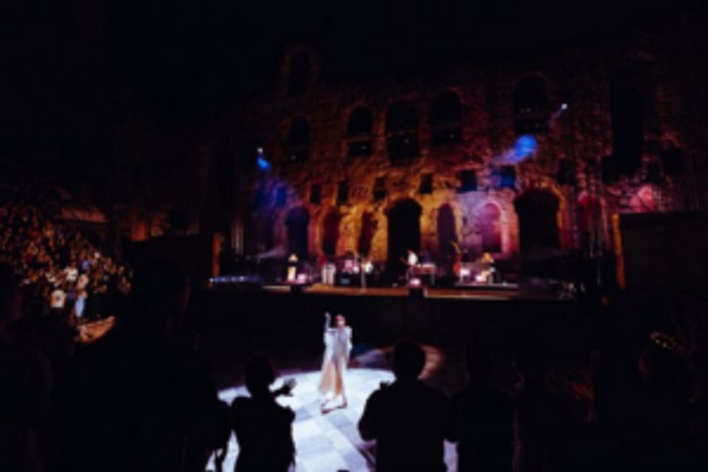 Florence + the Machine Play Final Show of High As Hope Tour Florence + the Machine Play Final Show of High As Hope Tour Image