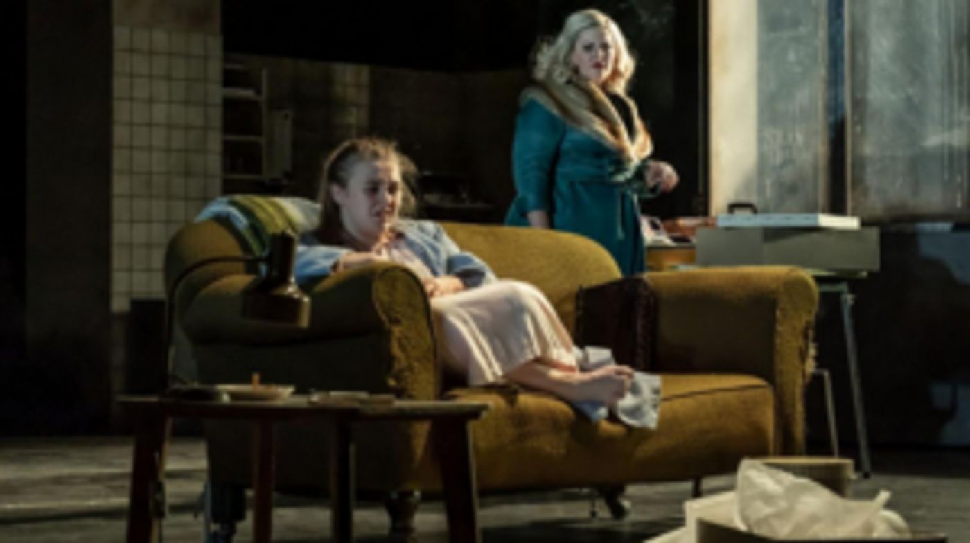 Review: A TASTE OF HONEY, King's Theatre, Edinburgh  Image