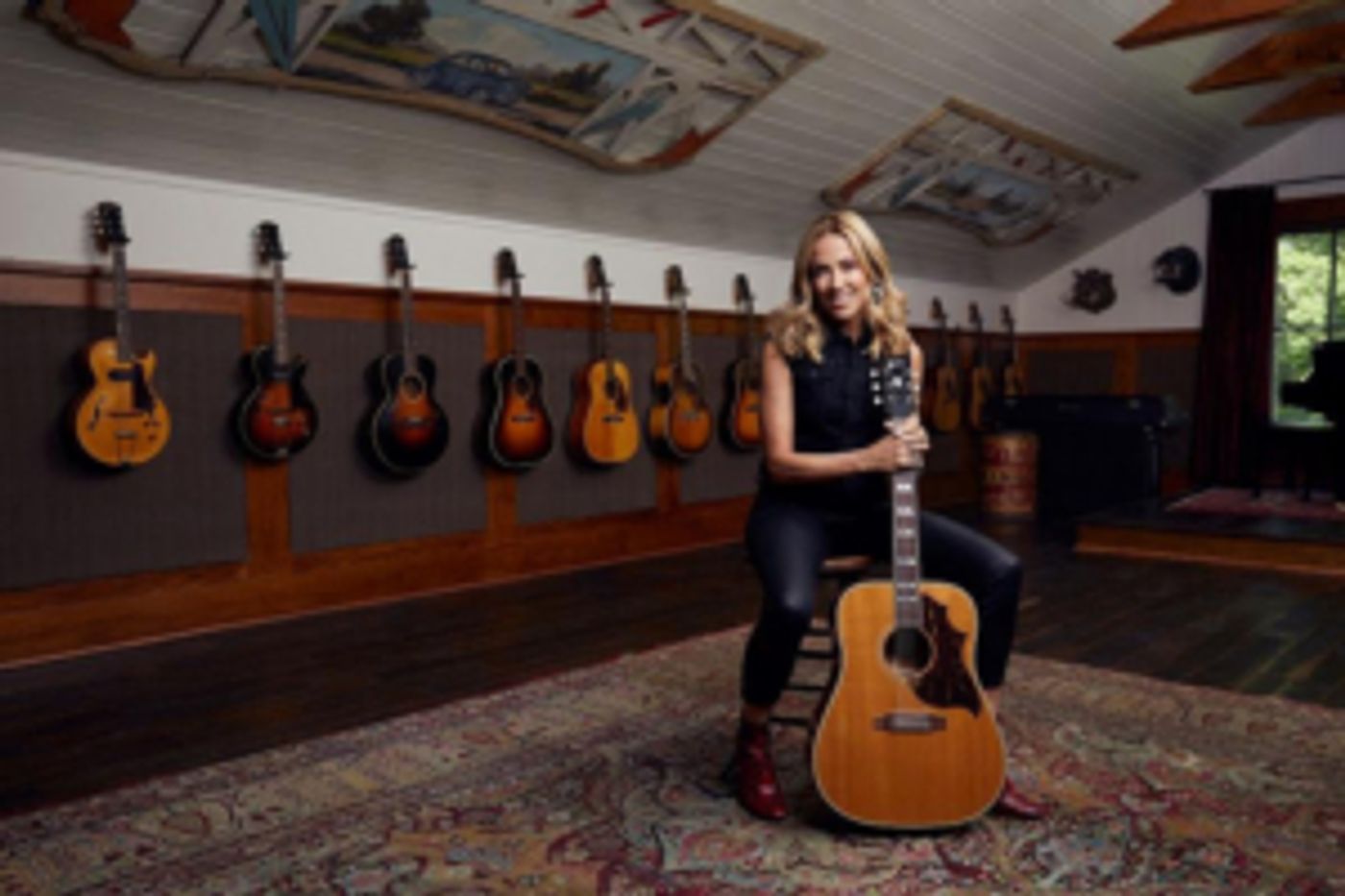 Sheryl Crow and Gibson Team Up for New Guitar Sheryl Crow and Gibson Team Up for New Guitar Image