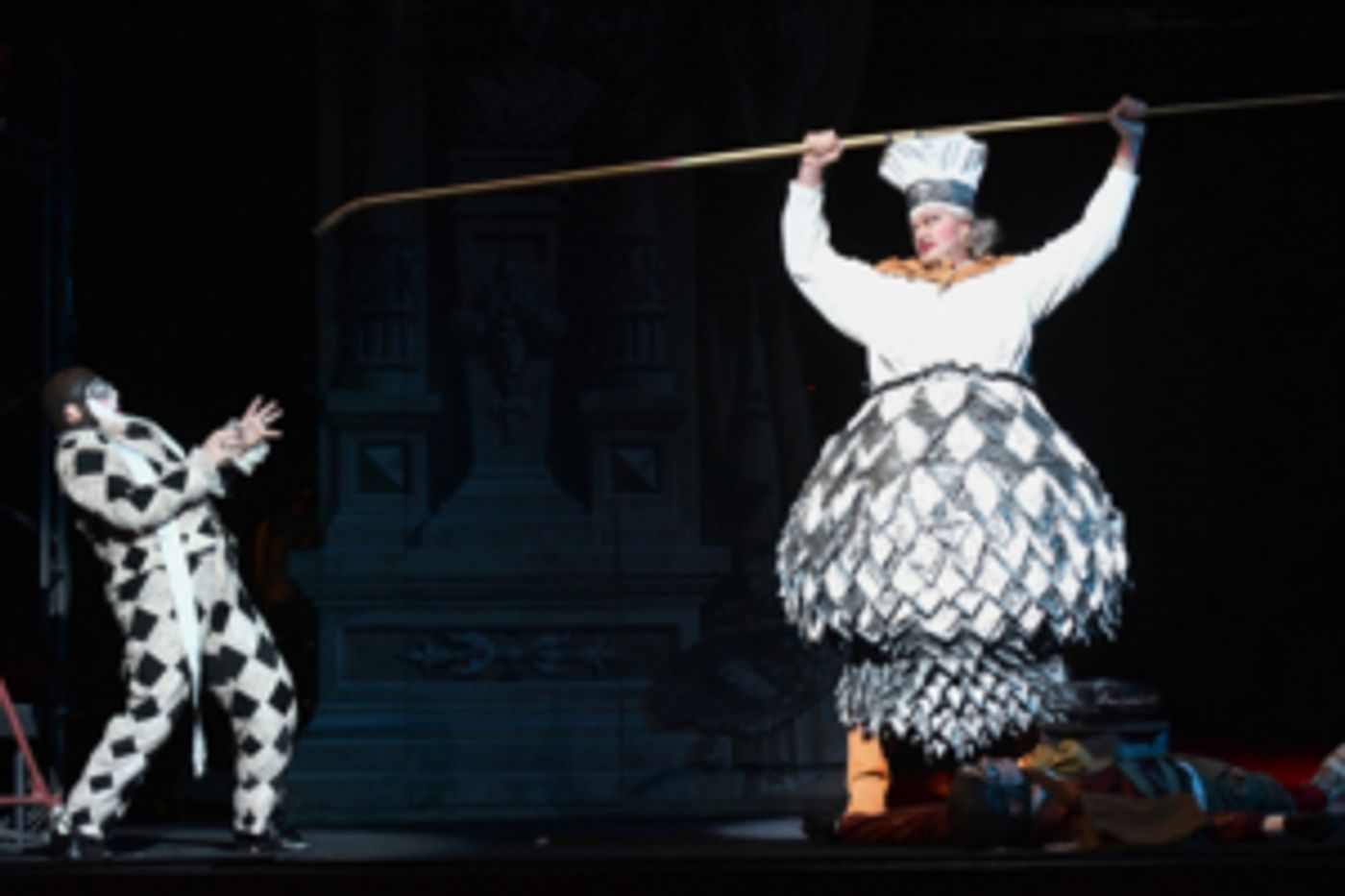 BWW: Apples, ORANGES--Opera Philadelphia's O19 Shows Us What the Difference is  Image