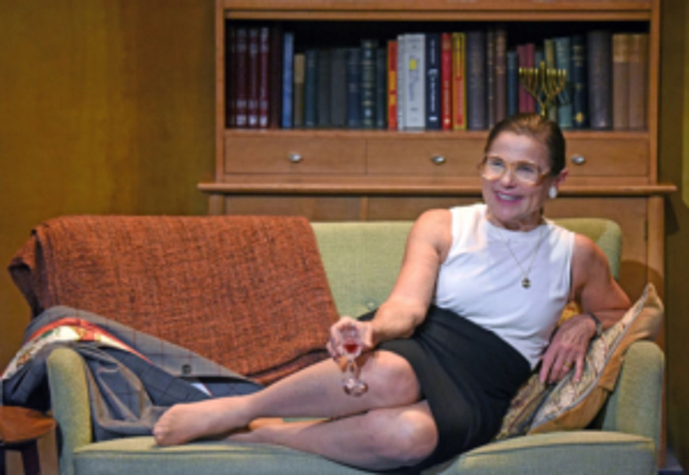 Review: SISTERS IN LAW Celebrates Friendship and Conflict Between the Supreme Court's First Two Female Justices  Image