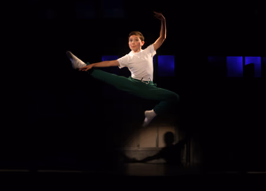 Review: BILLY ELLIOT at Goodspeed Musicals Image
