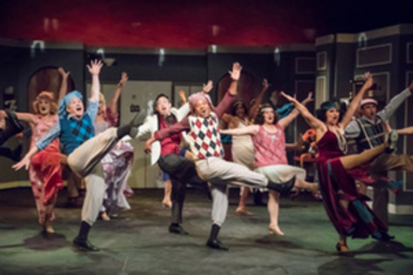 Review: THE DROWSY CHAPERONE Centers on Taming a Pampered Starlet on Her Wedding Day  Image