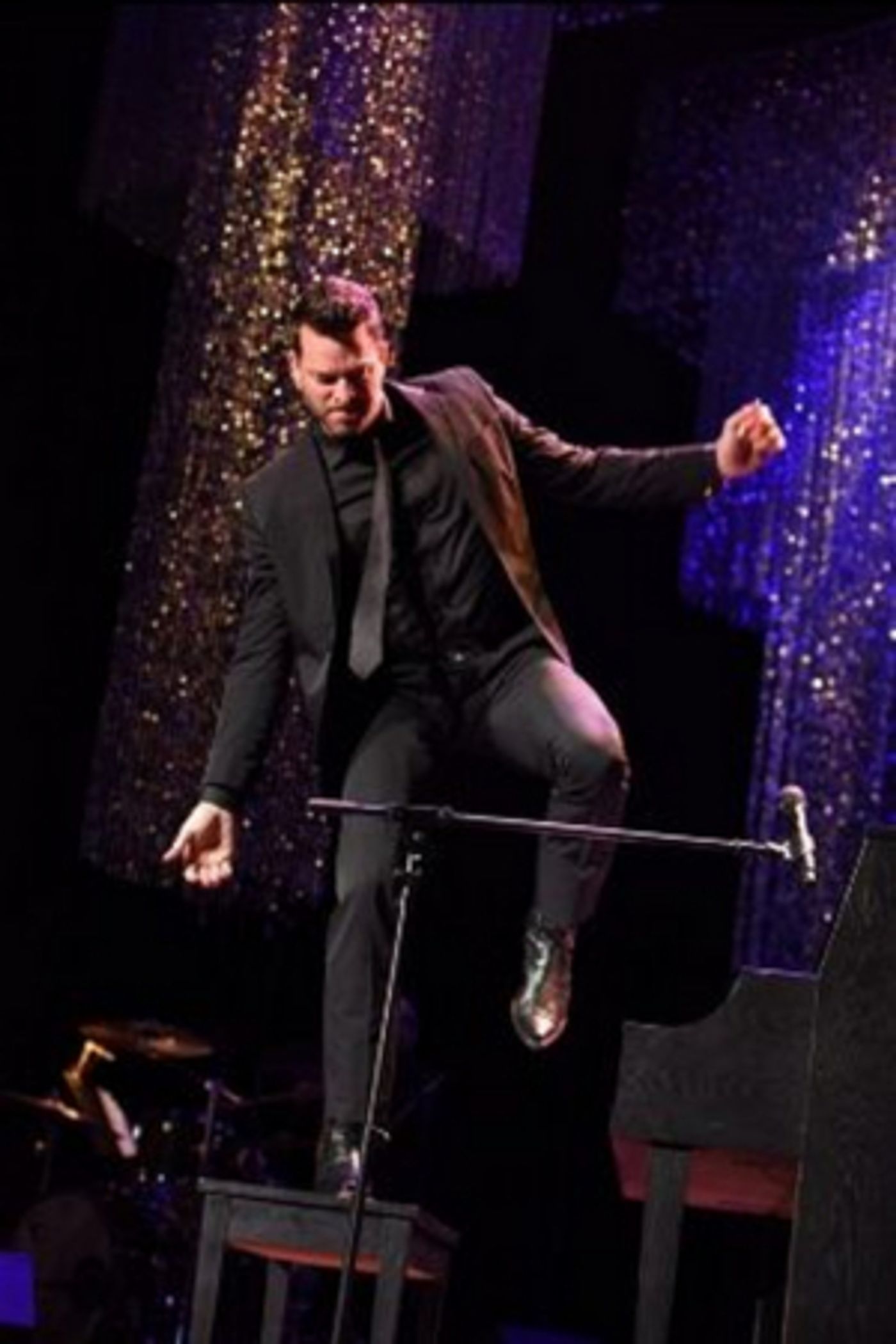 Levi Kreis Presents HOME FOR THE HOLIDAYS At The Los Angeles LGBT Center's Renberg Theatre Levi Kreis Presents HOME FOR THE HOLIDAYS At The Los Angeles LGBT Center's Renberg Theatre Image