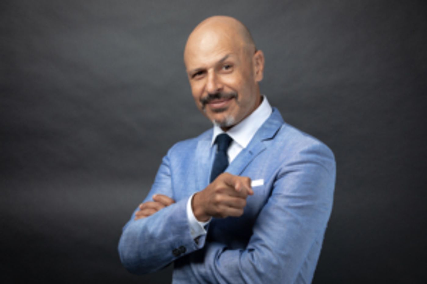Comedian Maz Jobrani To Play The Den Theatre Comedian Maz Jobrani To Play The Den Theatre Image