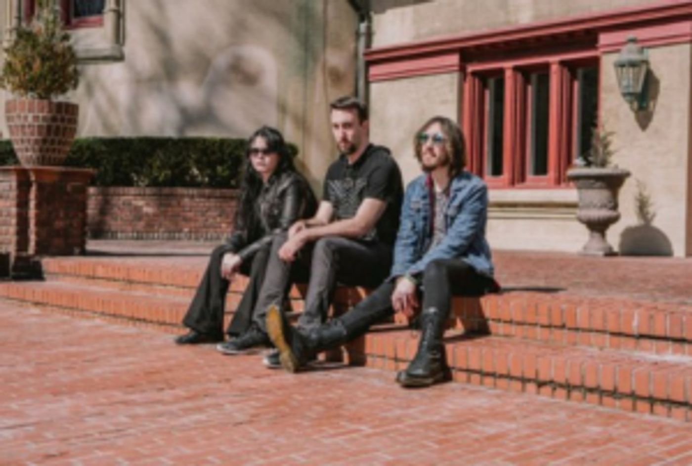 Alternative Rock Band QU!ET Releases Emotionally Stirring Single 'Halo'  Image