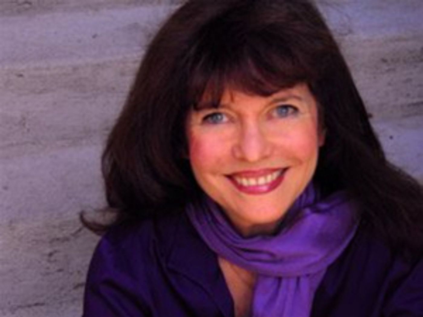 Interview: Songwriter and Performer Harriet Schock Talks About Her Active Career  Image