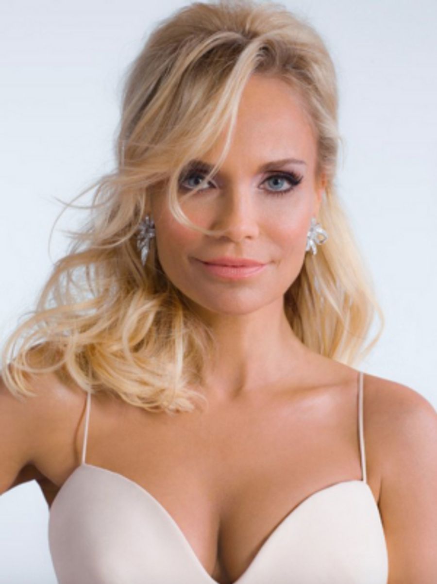 2 VIP Tickets & Backstage Tour to Kristin Chenoweth New Year's Eve Concert In LA Image