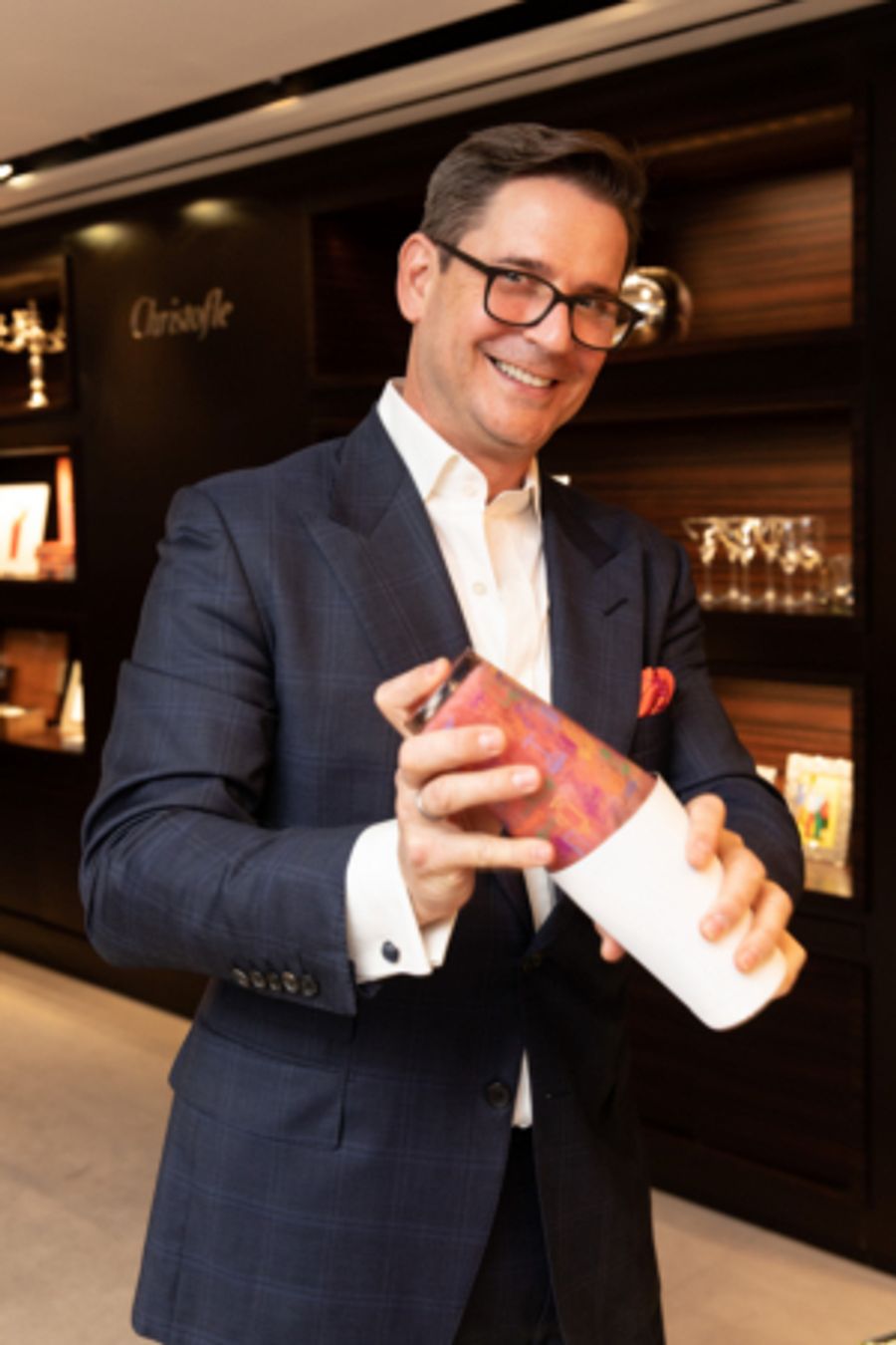 COCKTAIL CHAMELEON Author Mark Addison is Shaking Things Up for the Holidays with Book Tour Image
