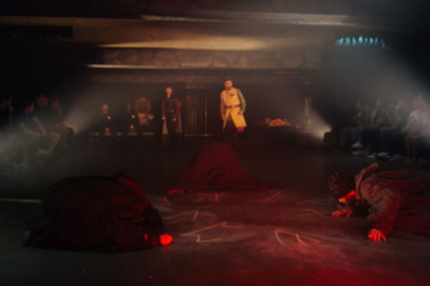 Review: THE TRAGEDIE OF MACBETH – An Immersive Experience Takes You Inside the Spooky Atmosphere of Shakespeare's Scottish Play  Image