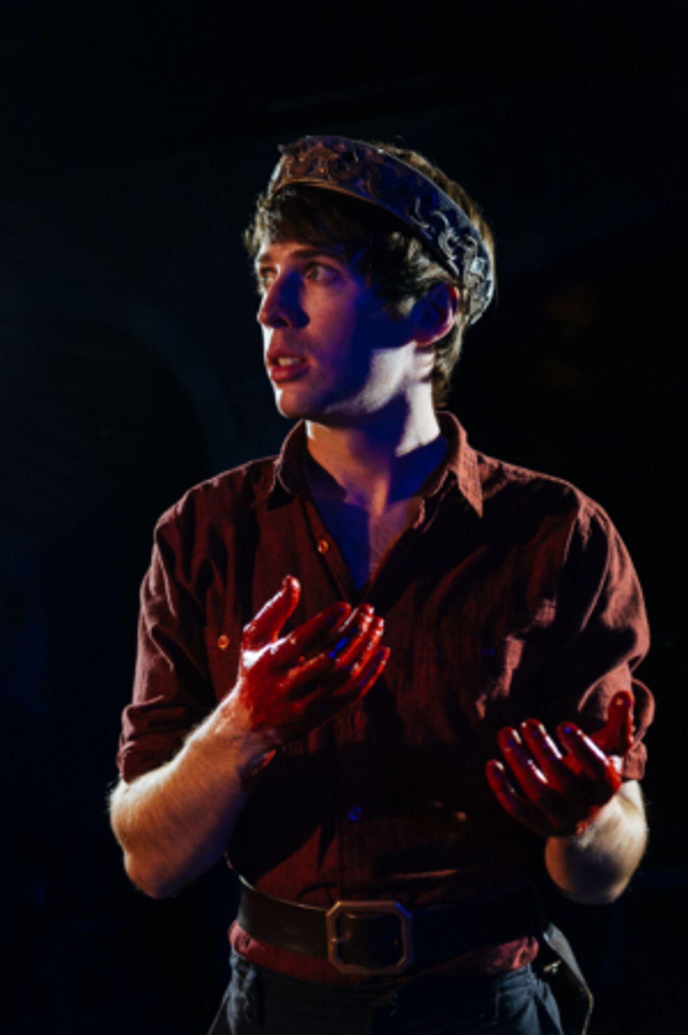 Review: THE TRAGEDIE OF MACBETH – An Immersive Experience Takes You Inside the Spooky Atmosphere of Shakespeare's Scottish Play  Image