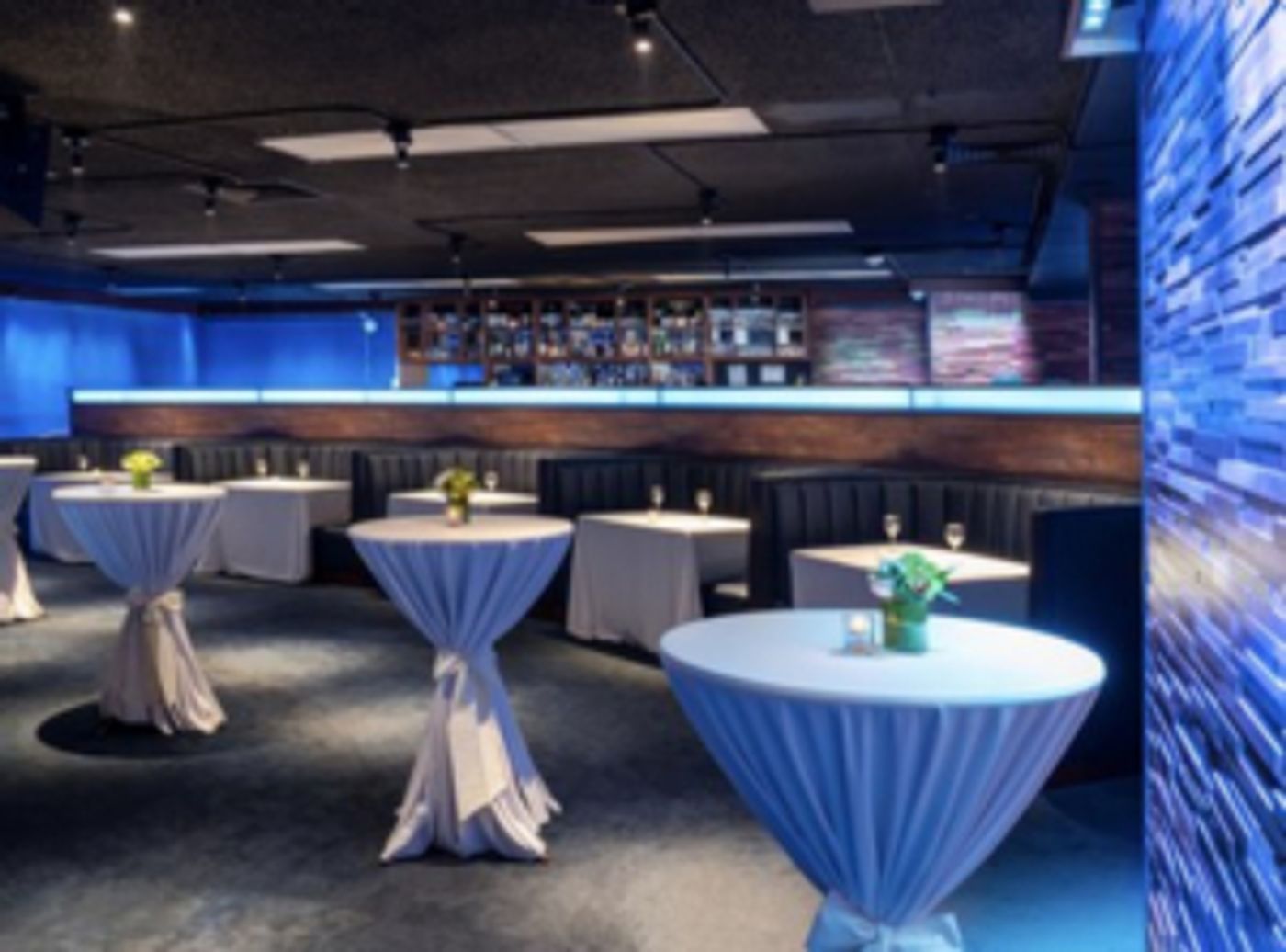 Blue Note Hawaii Announces 2019 Holiday Party Campaign Blue Note Hawaii Announces 2019 Holiday Party Campaign Image