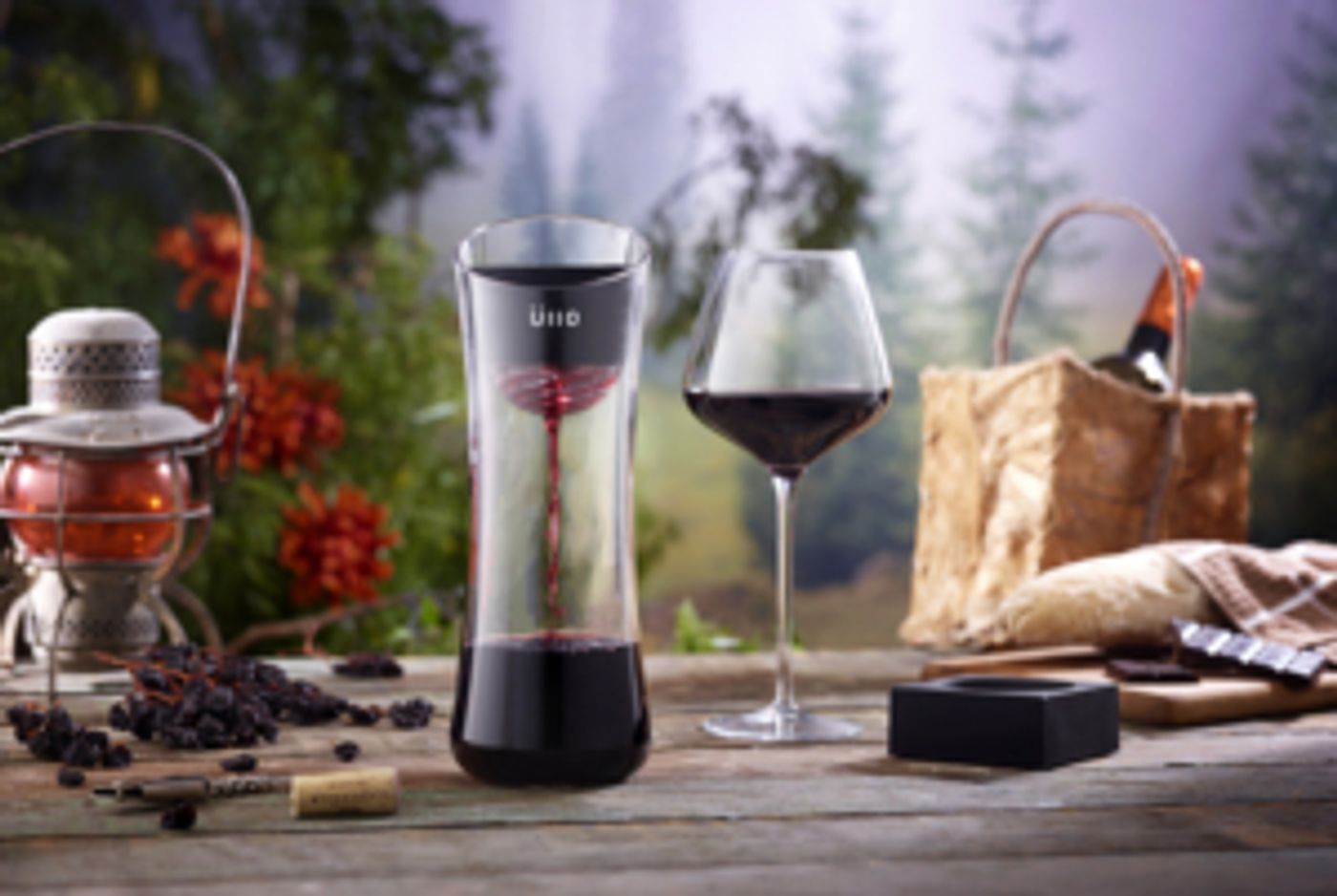 ÜLLO WINE PURIFIER is a Top Item for Wine Lovers ÜLLO WINE PURIFIER is a Top Item for Wine Lovers Image