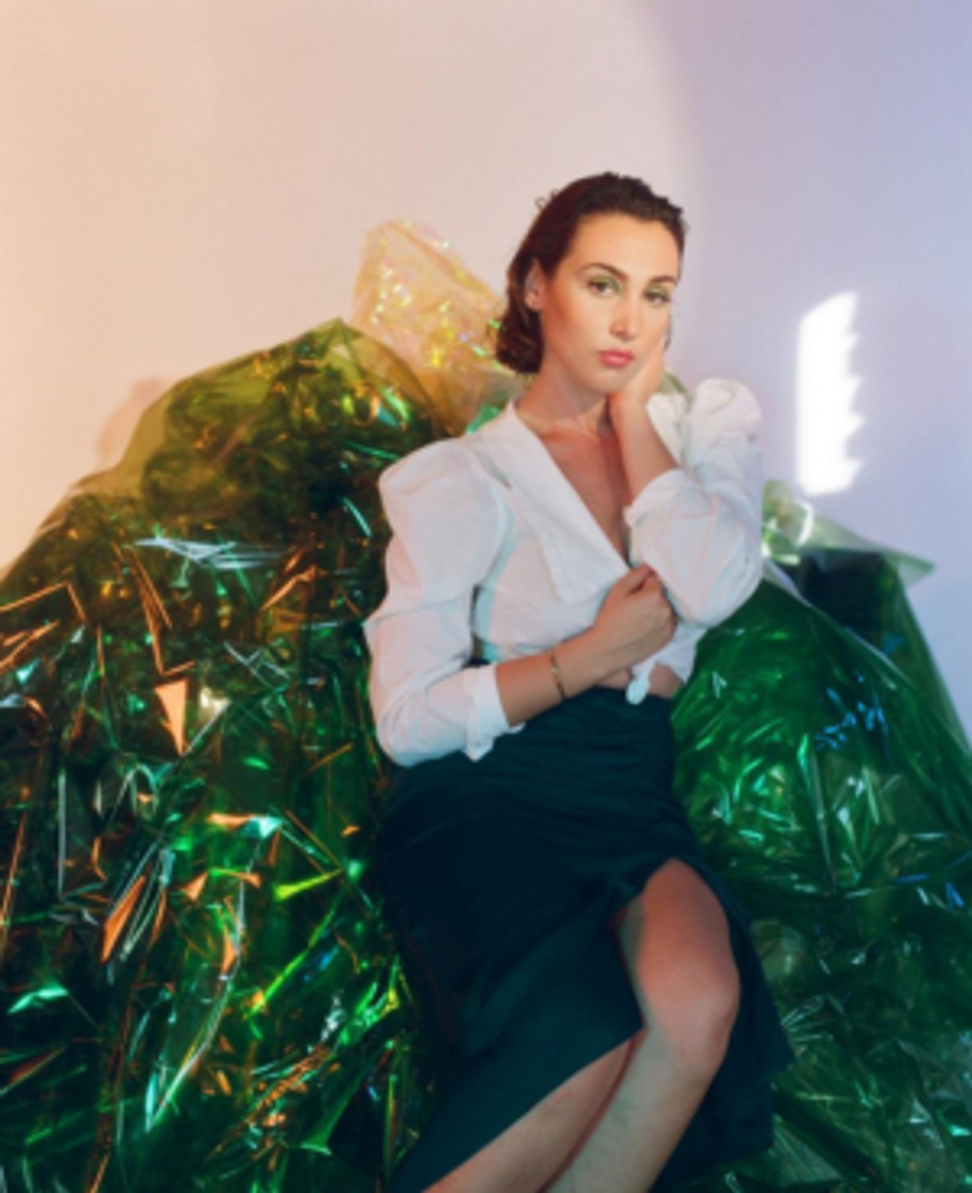 HARLOE Releases 'Rivers Run Dry' Acoustic Video  Image