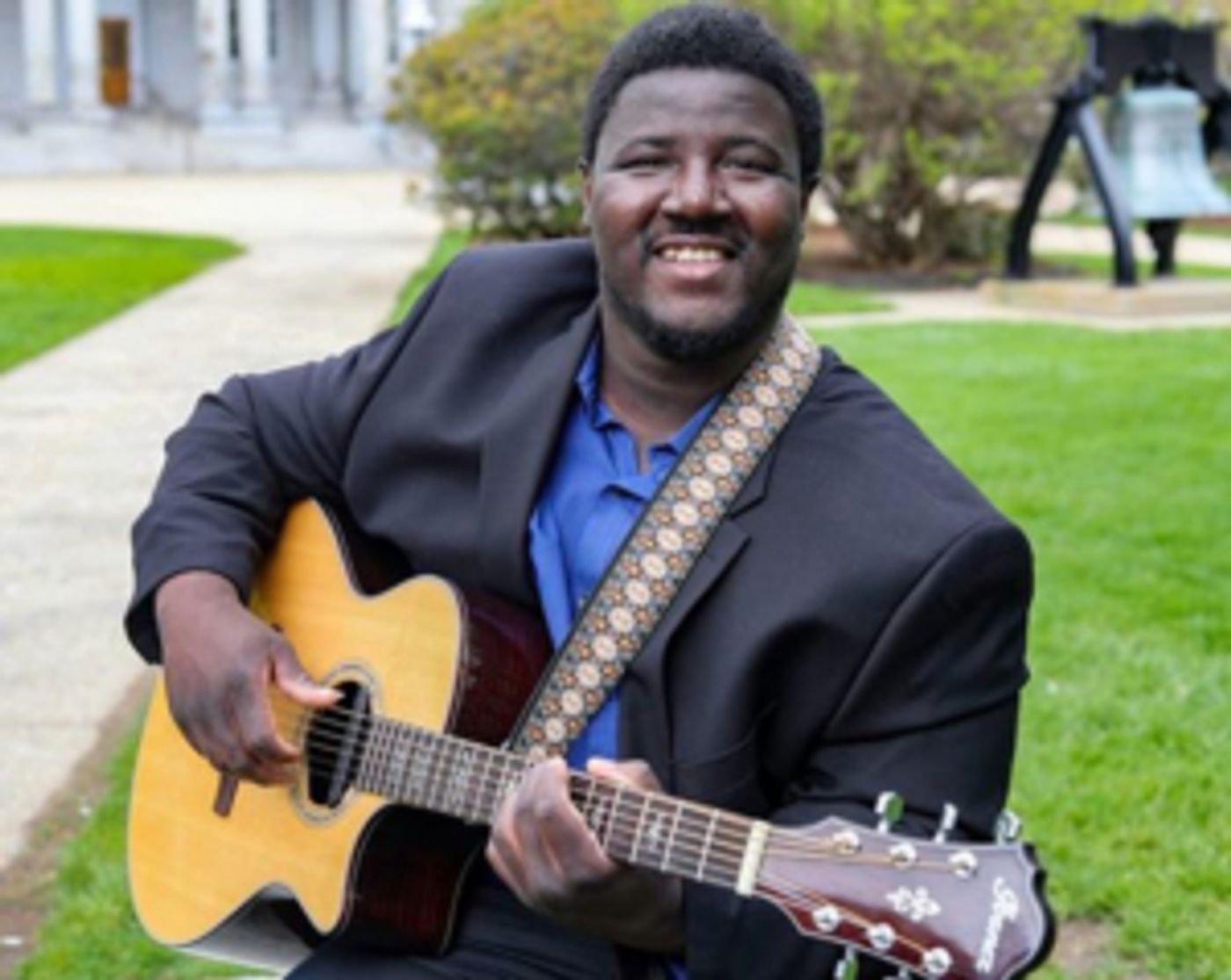 Senie Hunt Comes to the Hatbox  Image