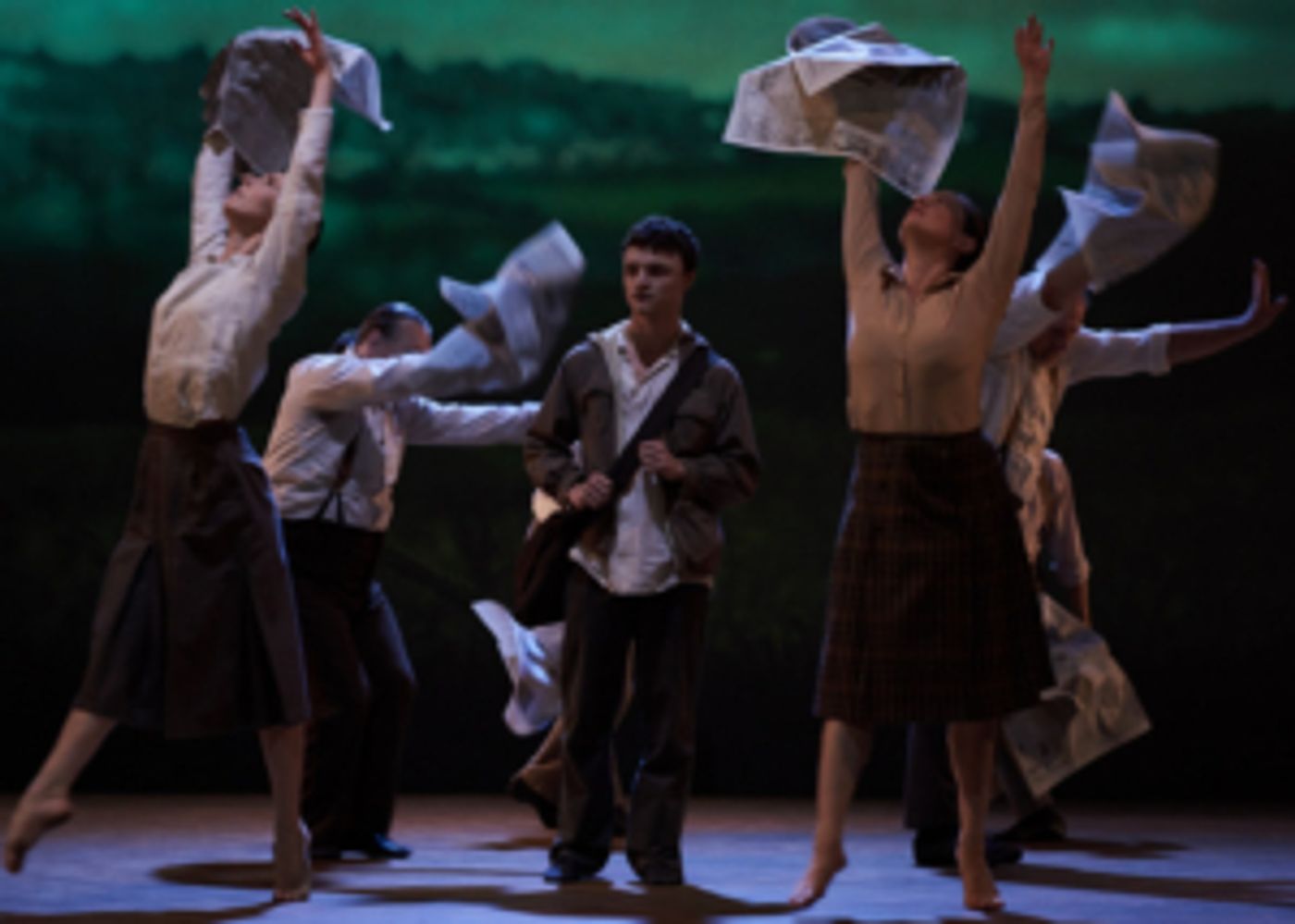 Jonathan Watkins and Ross MacGibbon Team Up for Film of Reimagining of KES Jonathan Watkins and Ross MacGibbon Team Up for Film of Reimagining of KES Image