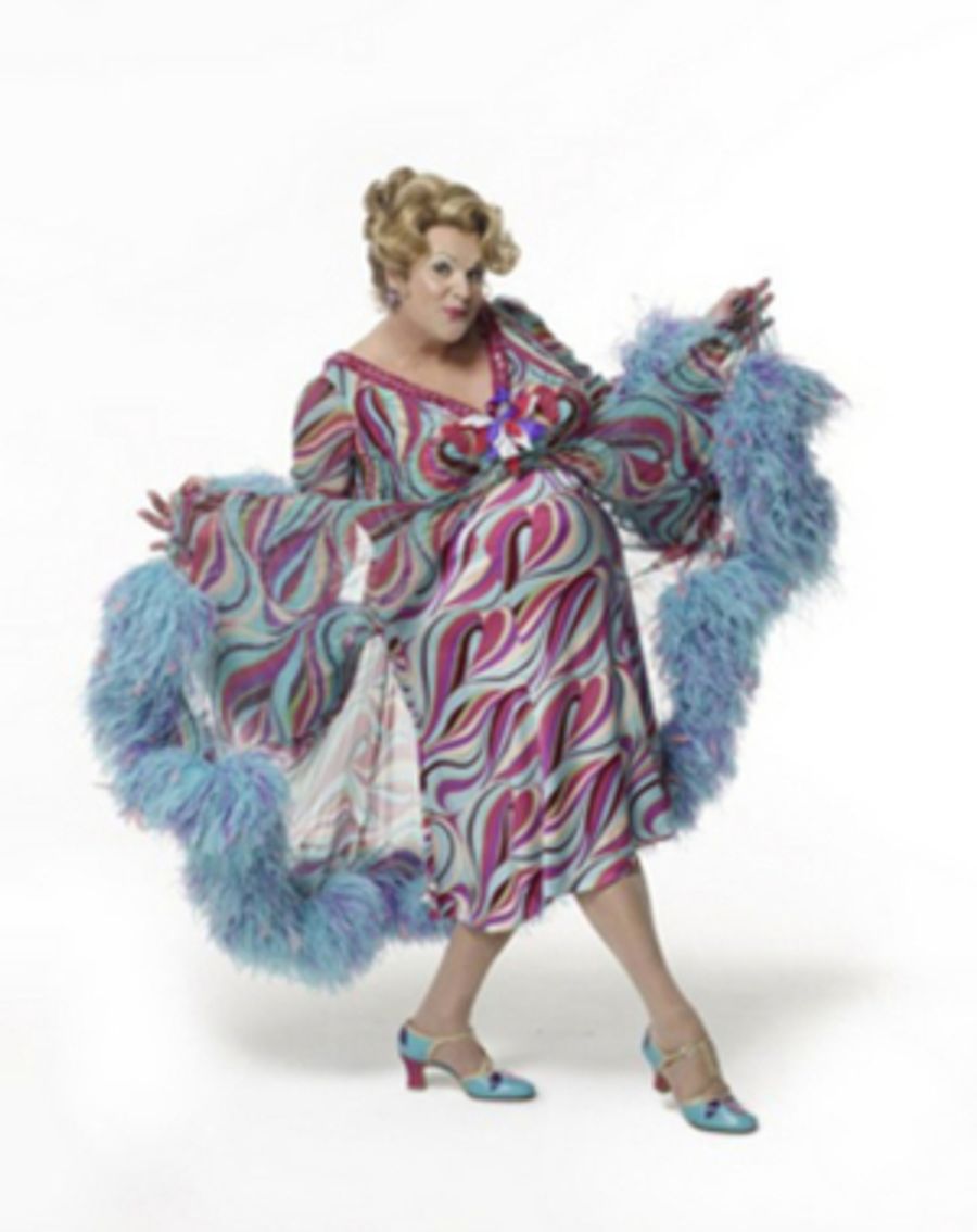 Lizzie Bea To Lead HAIRSPRAY Revival; Marisha Wallace Joins Cast  Image