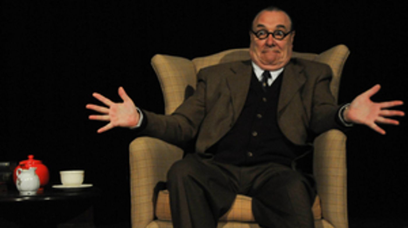 Review: AN EVENING WITH C.S. LEWIS at Broadway Playhouse  Image