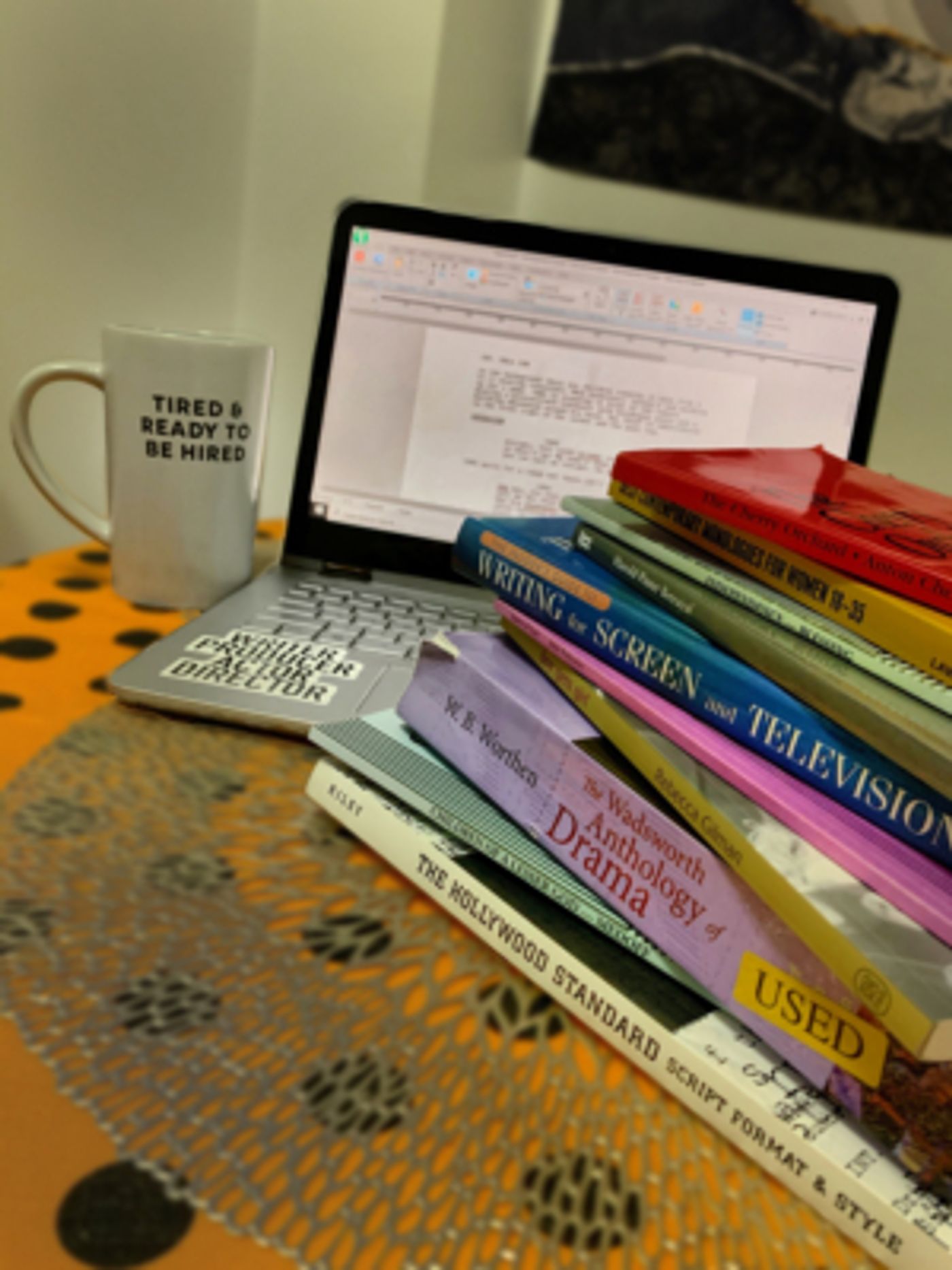 BWW Blog: Doing Double-Duty - The Pros and Cons of Double Majoring BWW Blog: Doing Double-Duty - The Pros and Cons of Double Majoring Image