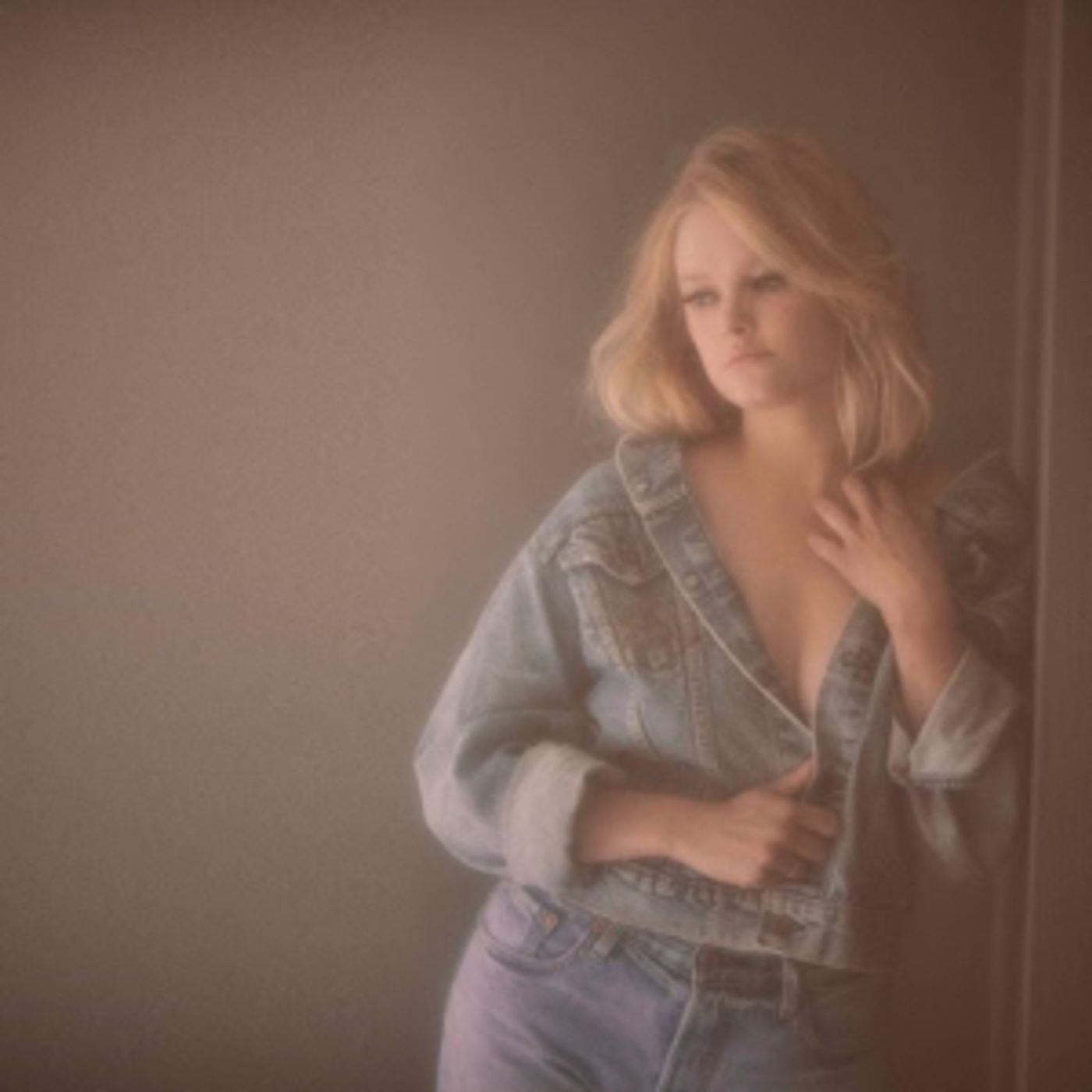 Hailey Whitters To Join Jordan Davis on His 2020 Trouble Town Tour  Image