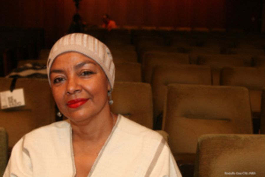 Rocío González, poeta y ensayista, zurcidora de metáforas Image