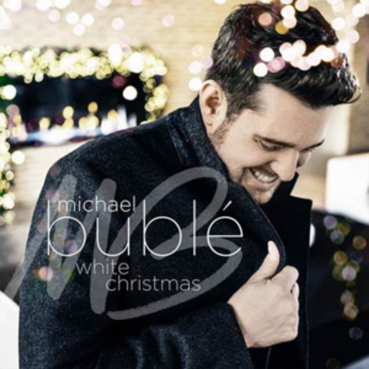 Michael Buble Releases New Version of 'White Christmas'  Image
