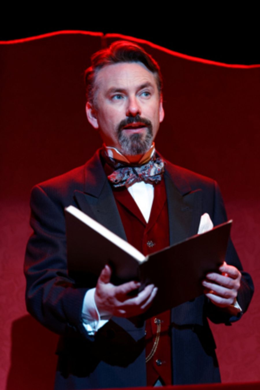 Guest Blog: John O'Connor On Re-creating Charles Dickens' Performance Of A CHRISTMAS CAROL Image