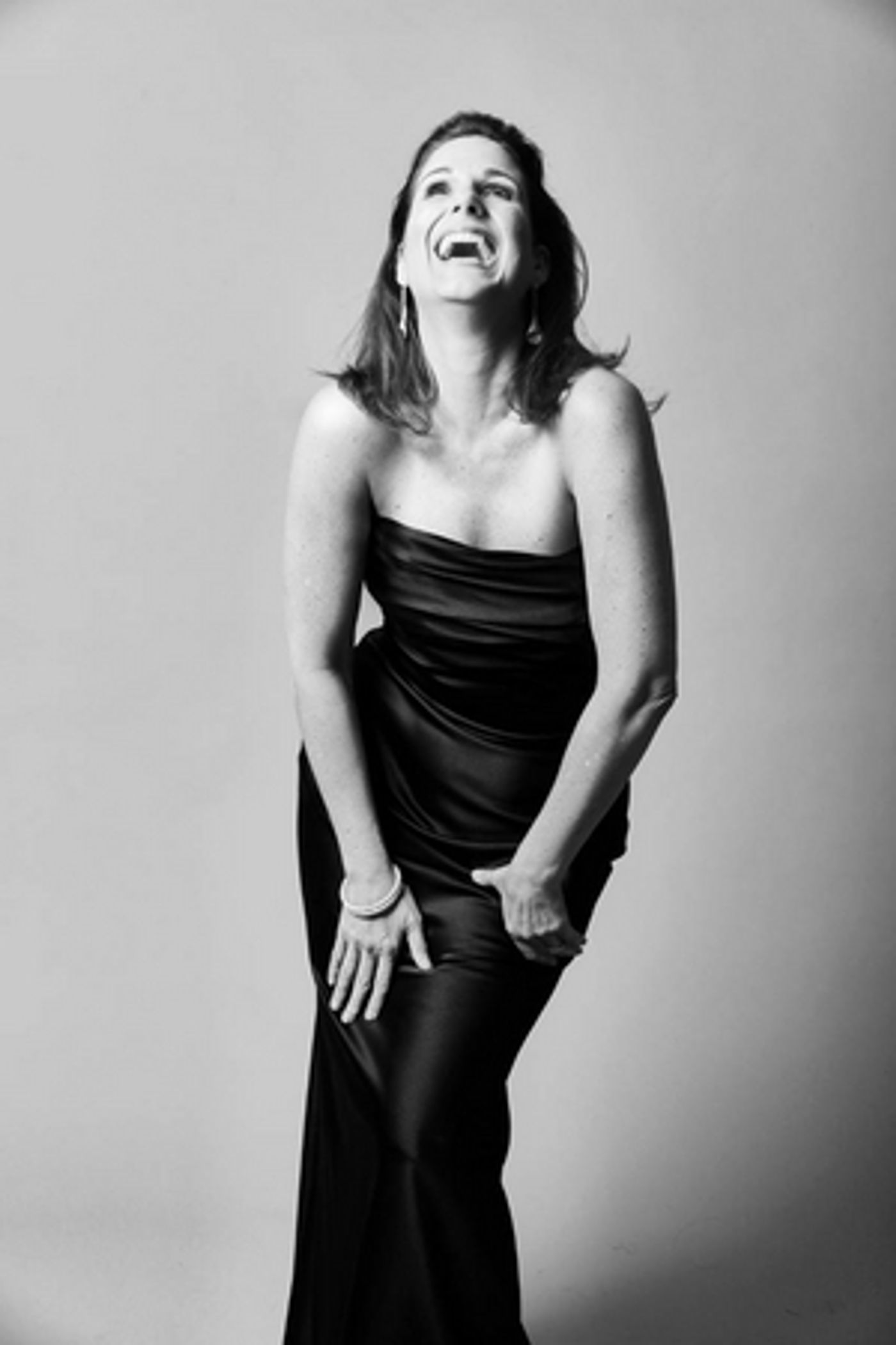 Stephanie J. Block Will Make Her Café Carlyle Debut in February  Image