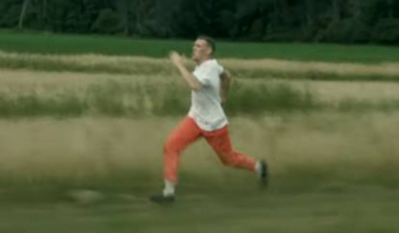 Matt Maeson Releases Music Video For Single 'Go Easy' Matt Maeson Releases Music Video For Single 'Go Easy' Image