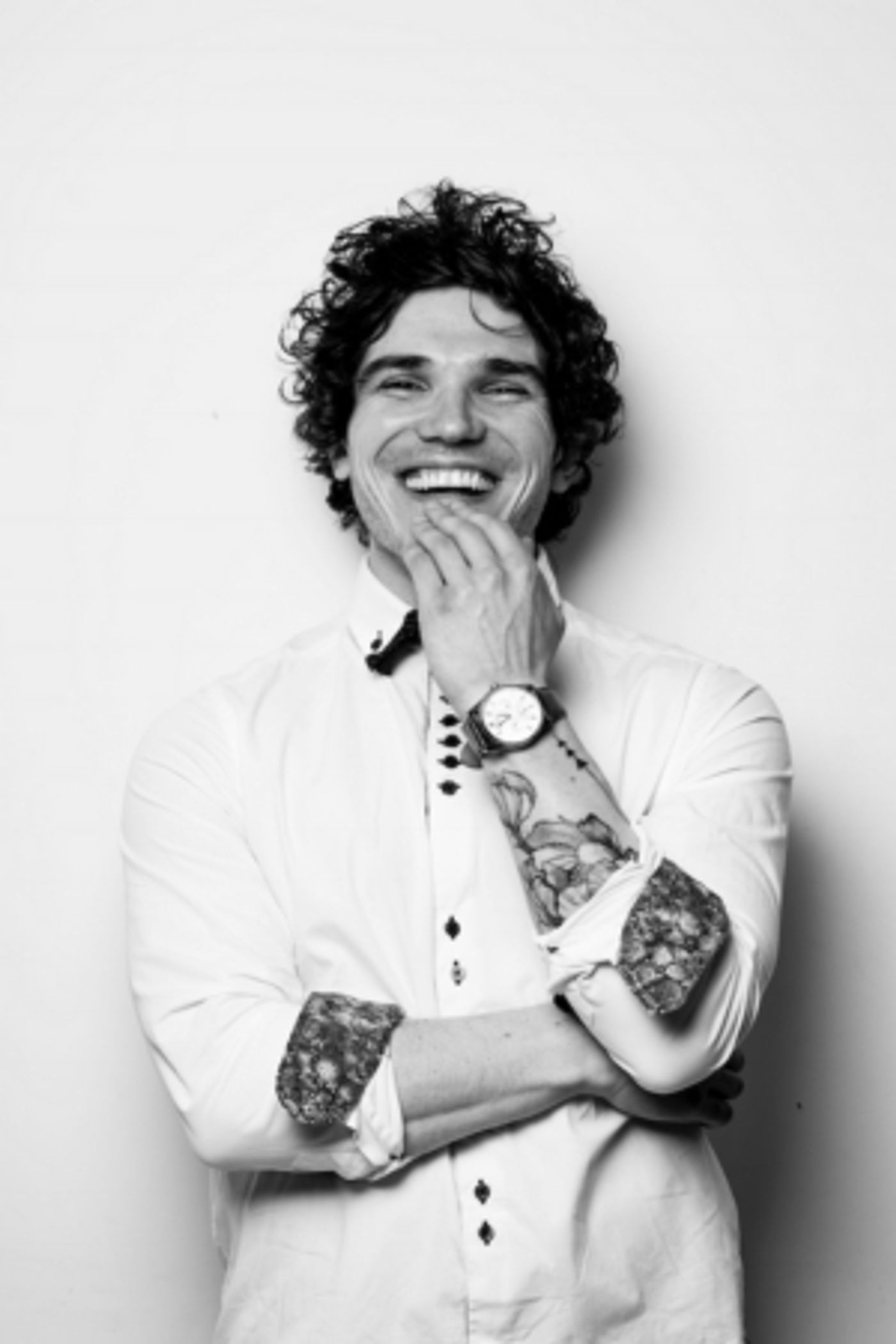 Fra Fee Brings SEISUN Back Home To Lyric Theatre Belfast  Image