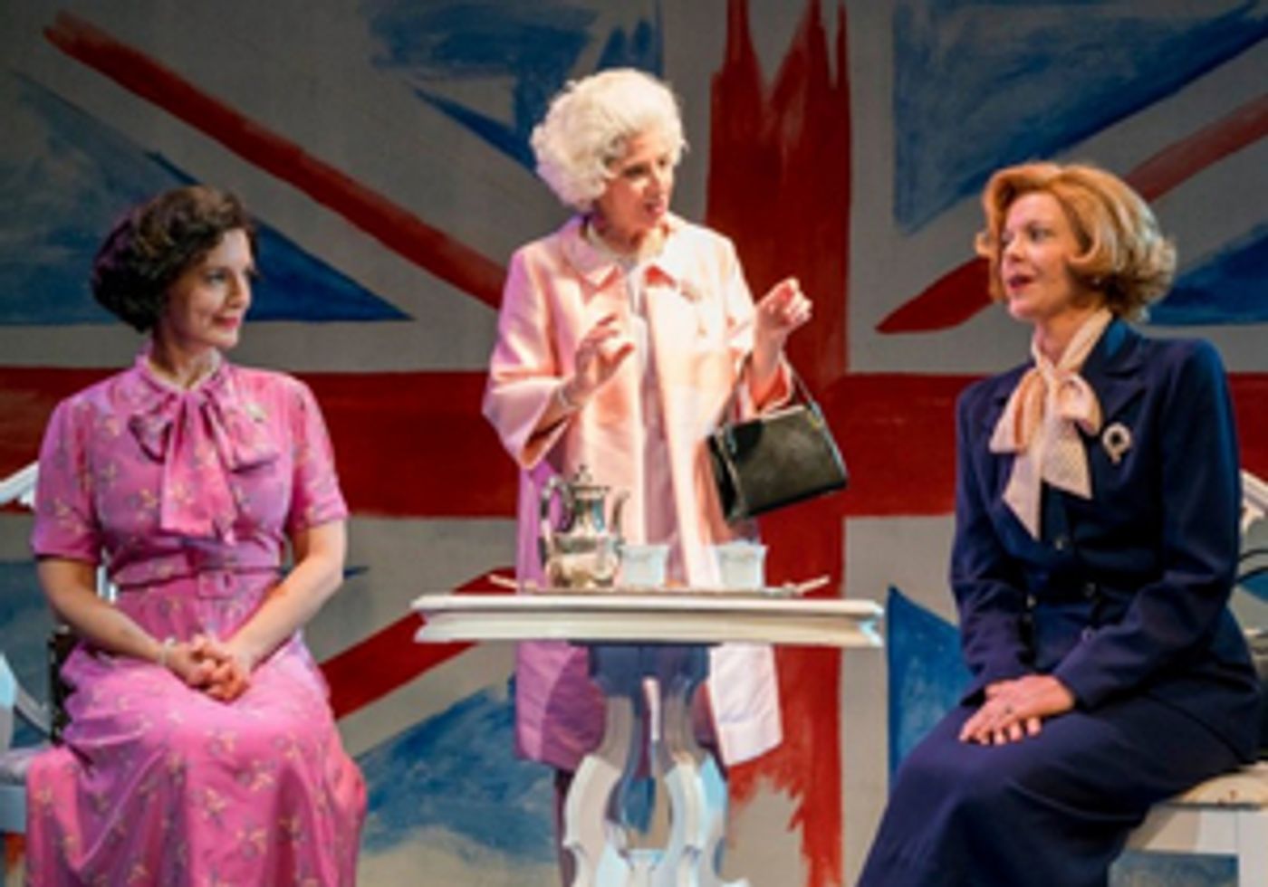 Review: HANDBAGGED Pits Queen Against Prime MInister At MOXIE Theatre  Image
