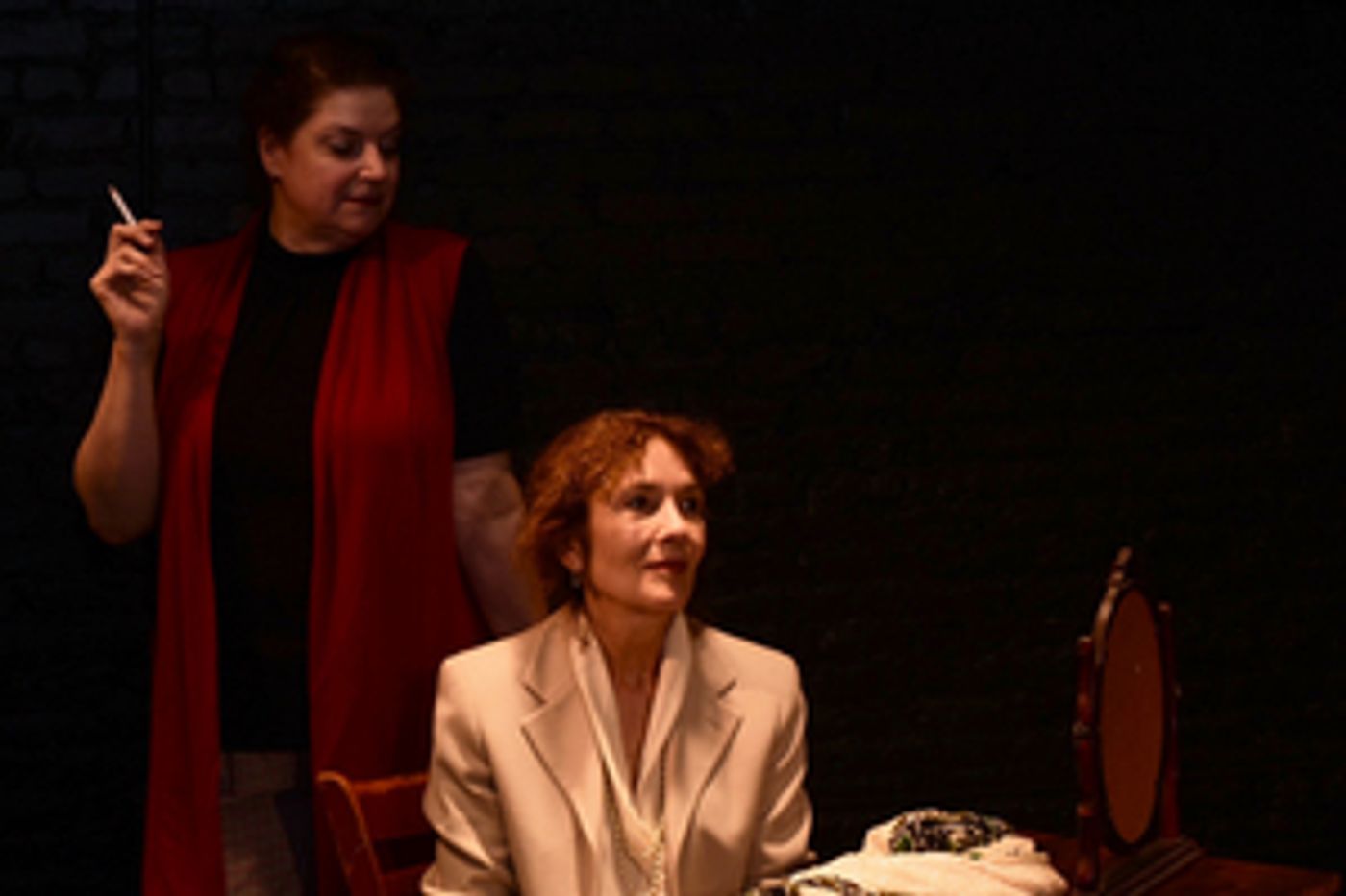 Sparkling Ensemble Brings MRS. DALLOWAY to Life at Head Trick Theatre Sparkling Ensemble Brings MRS. DALLOWAY to Life at Head Trick Theatre Image