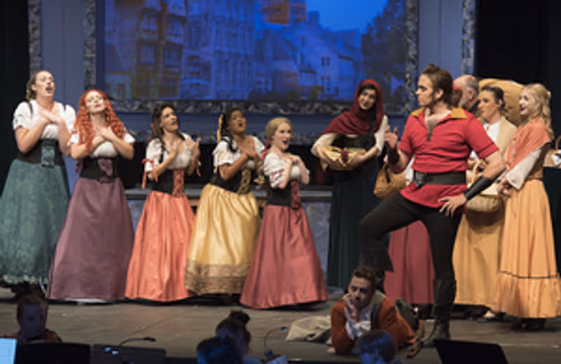 Review: BEAUTY AND THE BEAST at ZAO THEATRE Gives us a Show That's Roughly the Size of a Barge Image